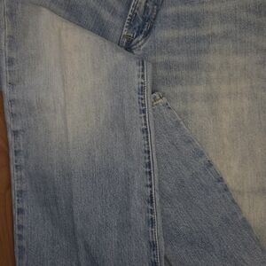 American Eagle Outfitters Light Blue Jeans